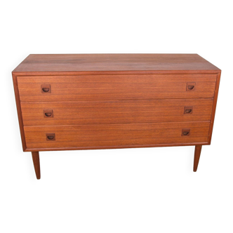 Danish teak chest of drawers or small sideboard, 3 large drawers, 1960.