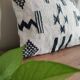 Coussin kilim géométrique noir & blanc
