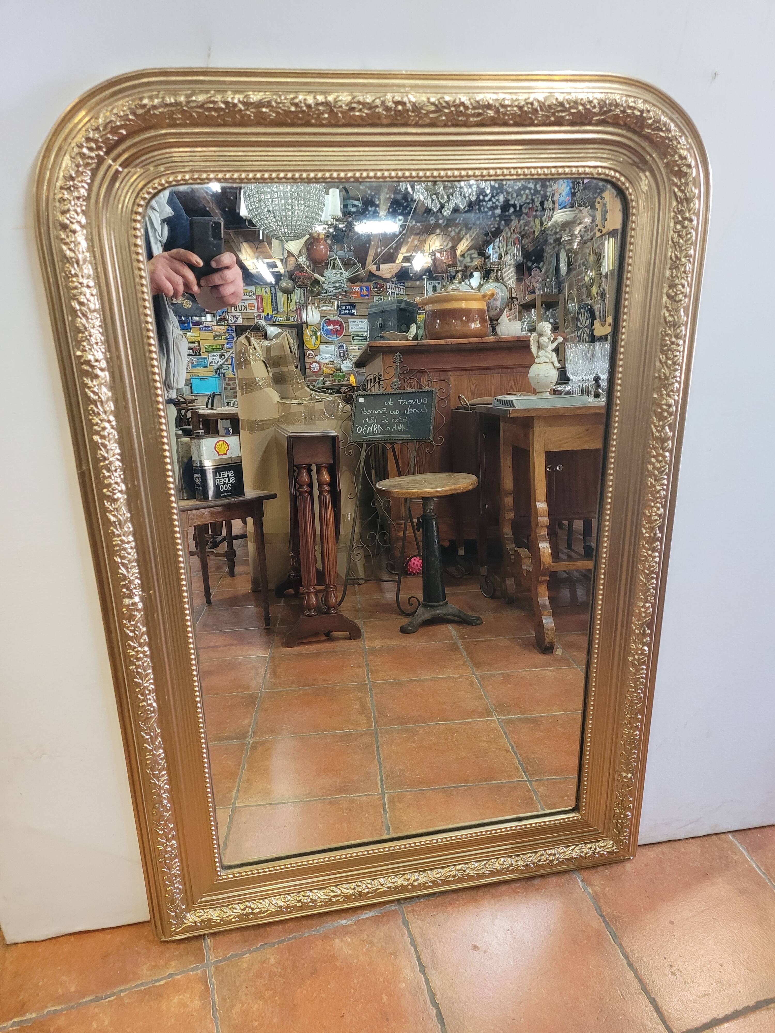 Miroir Louis Philippe doré ancien 119x81cms