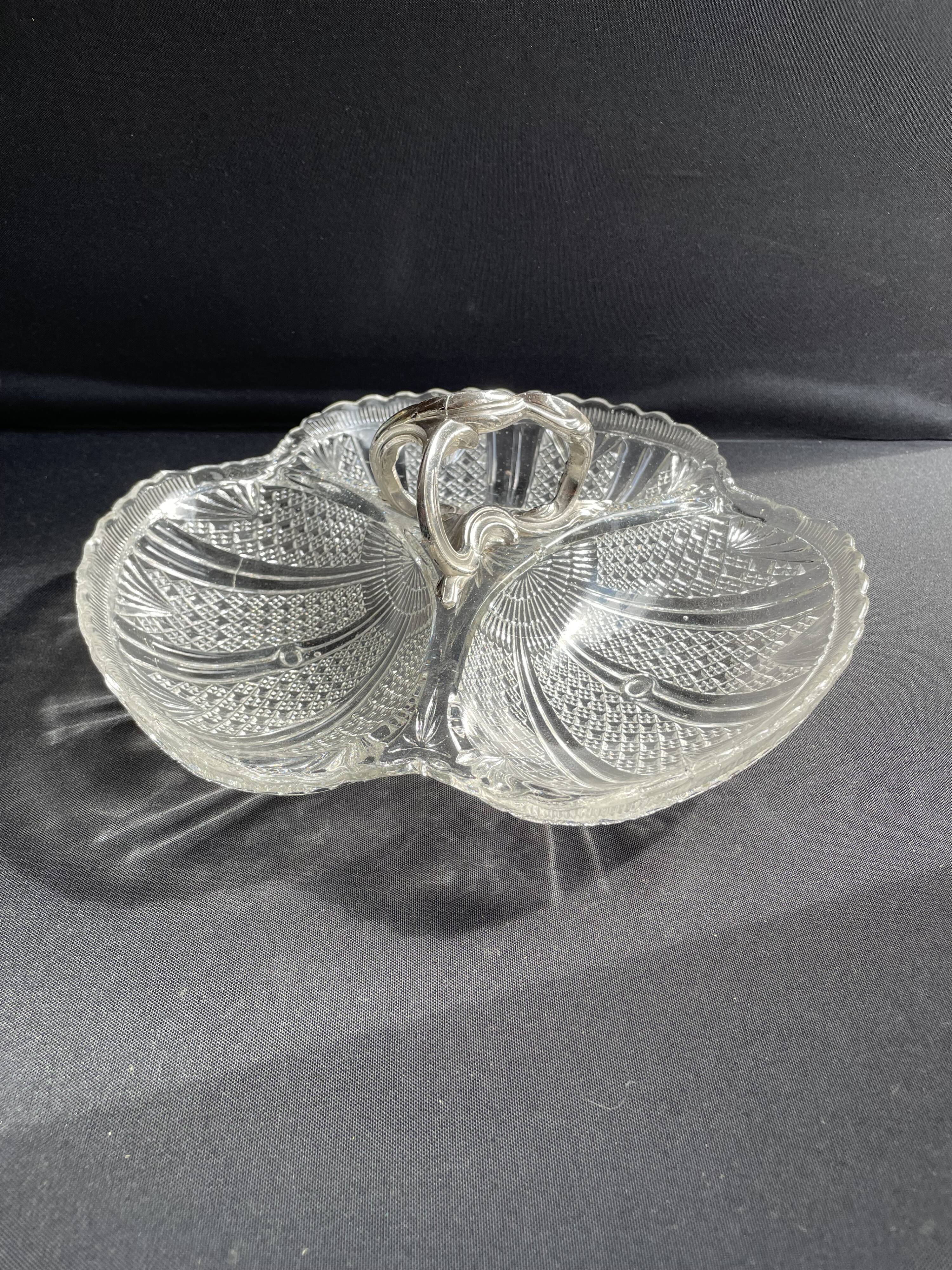 Dish called Art Nouveau beggar