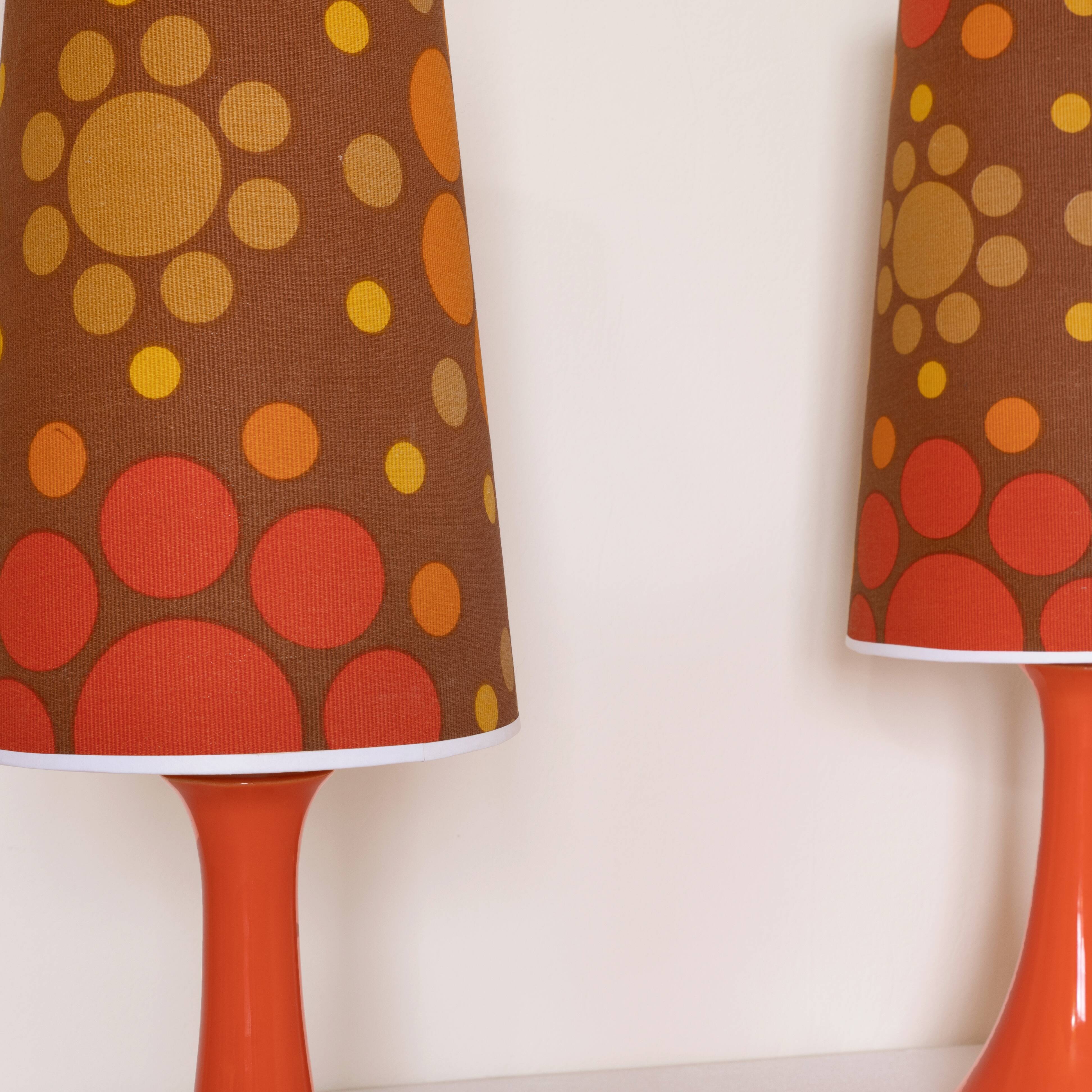 Pair of lamps with pop lampshade from the 70s