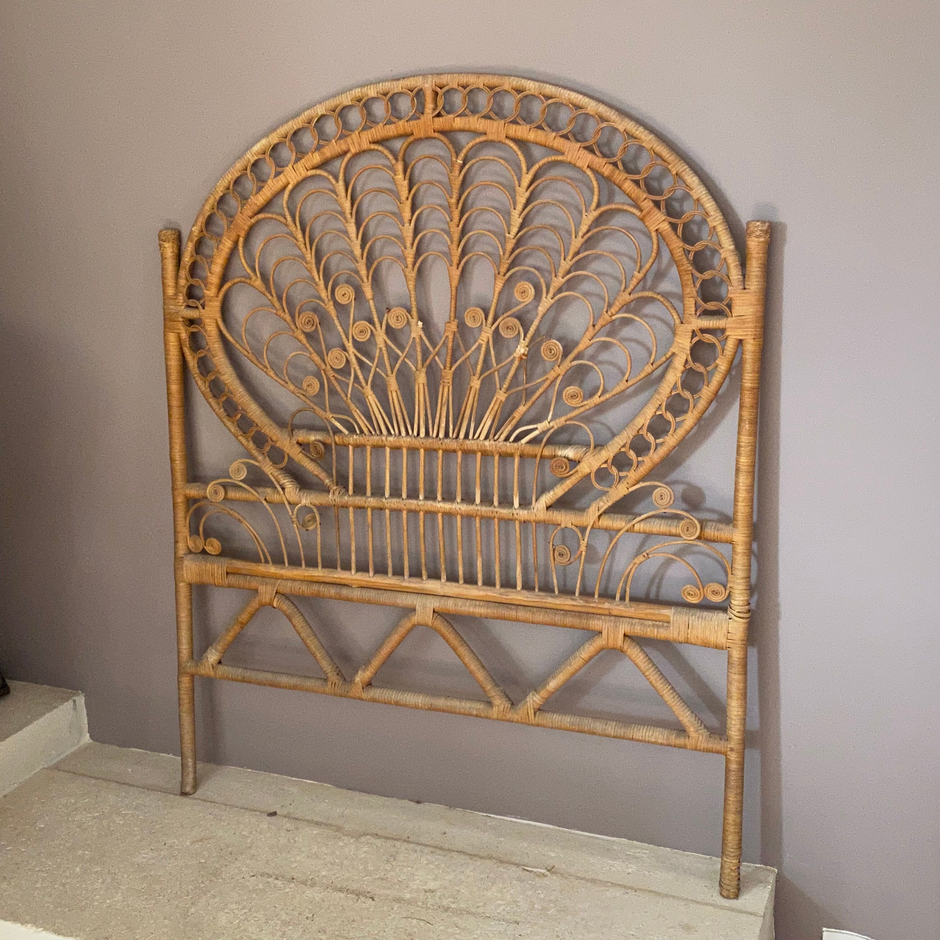Rattan headboard peacock, 1970