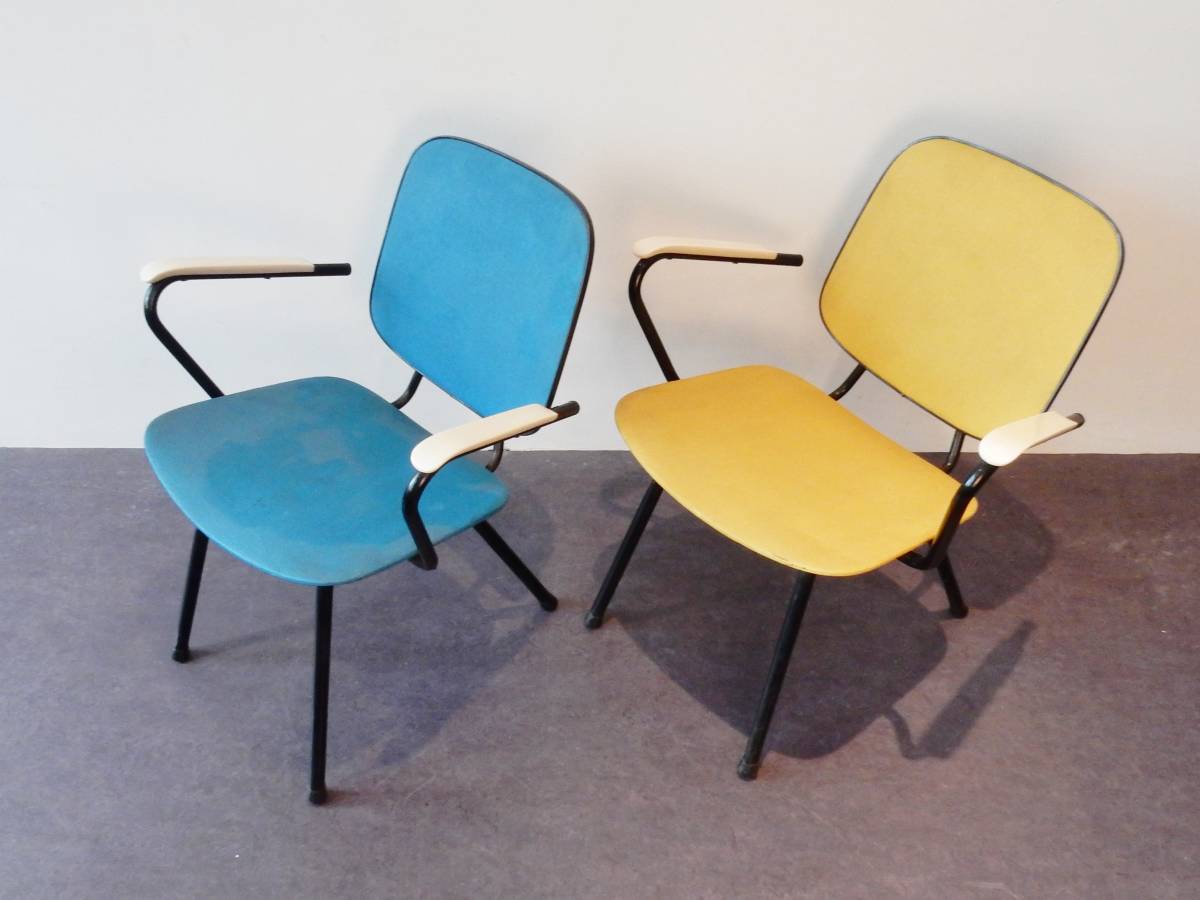 Set of two armchairs in yellow and blue 1950s/60s