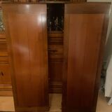 Solid wood table - classic style - very good condition