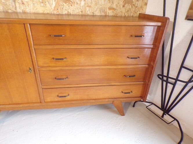 Buffet year 50 vintage