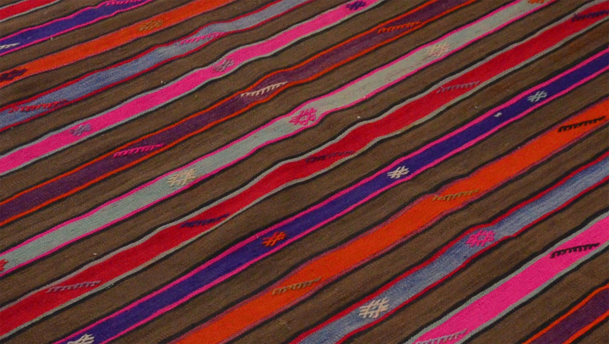 Anatolian handmade kilim rug 282 cm x 157 cm