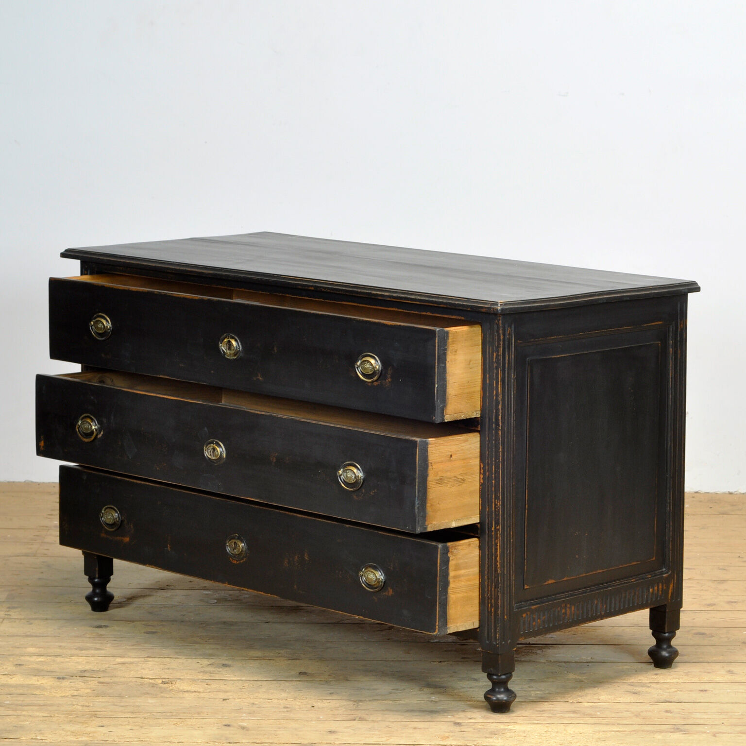 Commode en pin et chêne, vers 1920