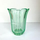 Glass vase