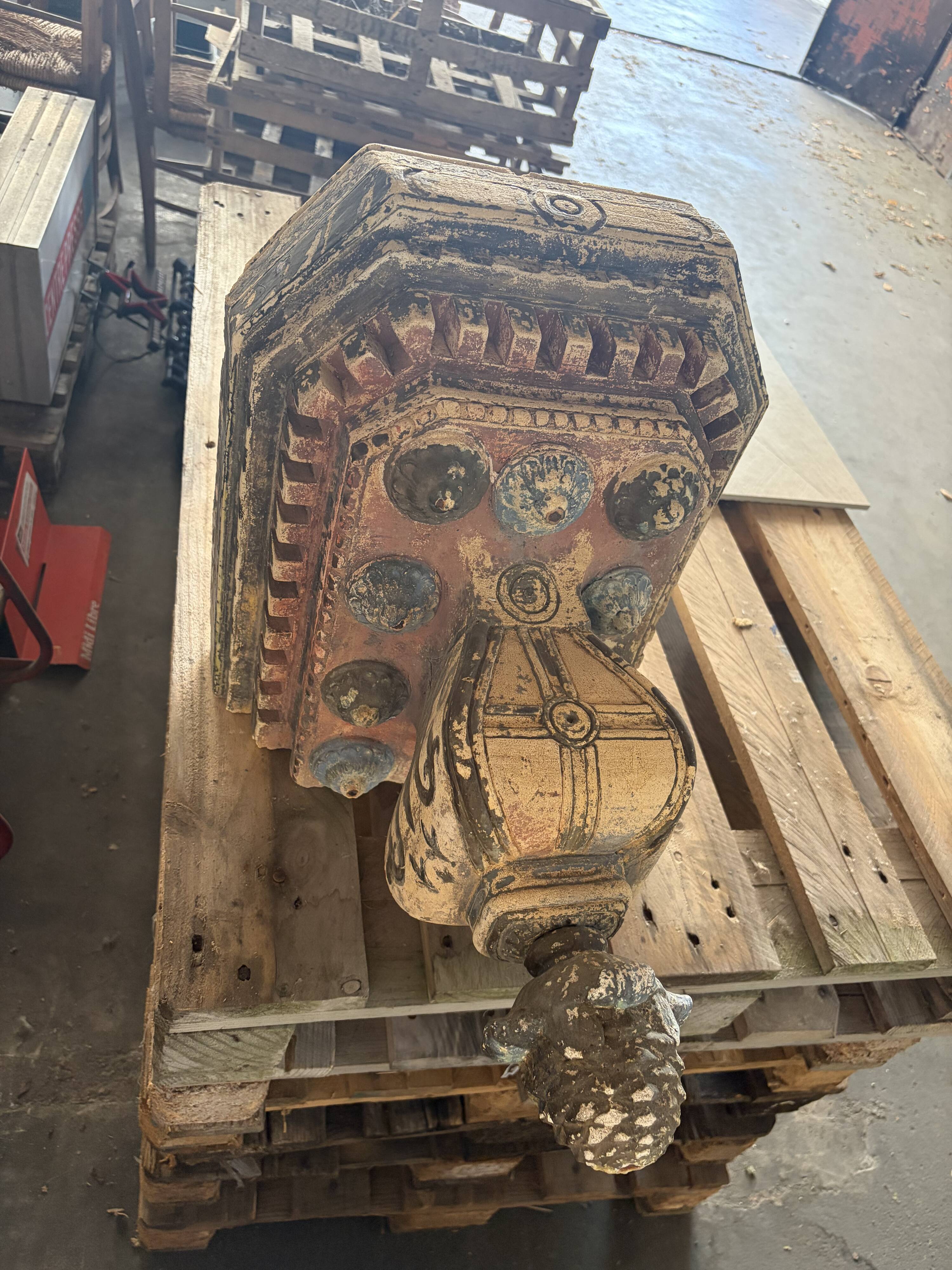 Wall console stonework