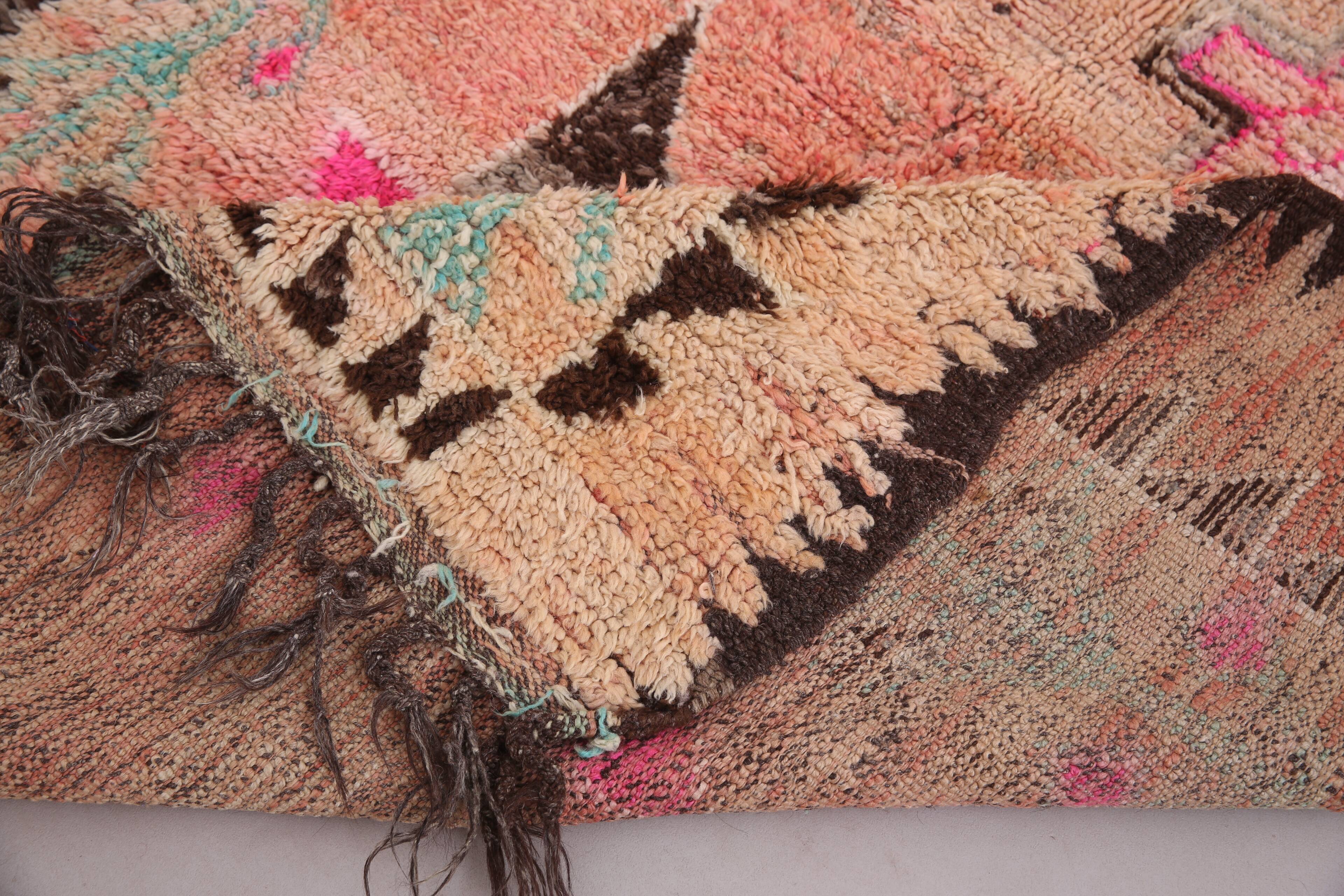 Pink vintage handmade moroccan rug 152 x 231 cm - Berber Wool Rug Antique
