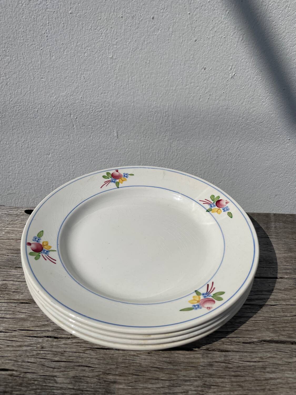 4 Gien floral flat plates