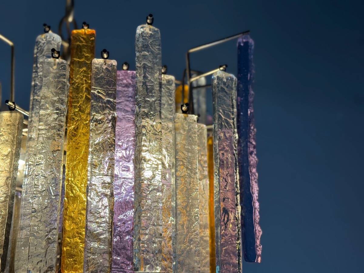 Oval-shaped Venetian chandelier in Murano glass, circa 1950, Venini