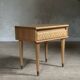 Table de Chevet vintage en chêne et rotin