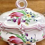 Luneville vegetable soup tureen, street lamp model