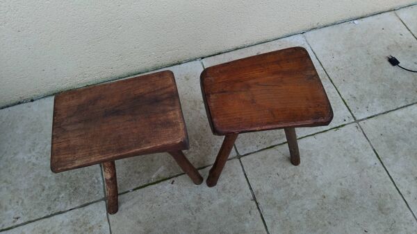 Paire de tabouret tripode ferme trait vintage brutaliste bois massif