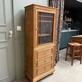 Renovated Parisian showcase