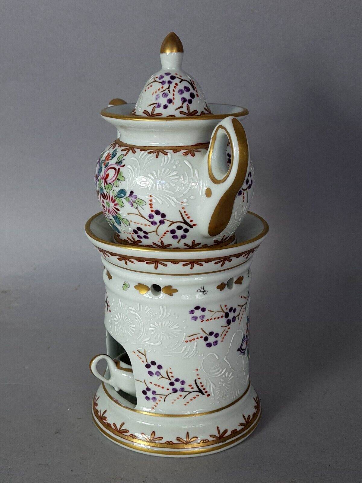 Paris porcelain herbal tea maker from Samsom circa 1900 complete SB203
