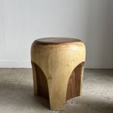 End of sofa, stool or monoxyl side table in solid suar