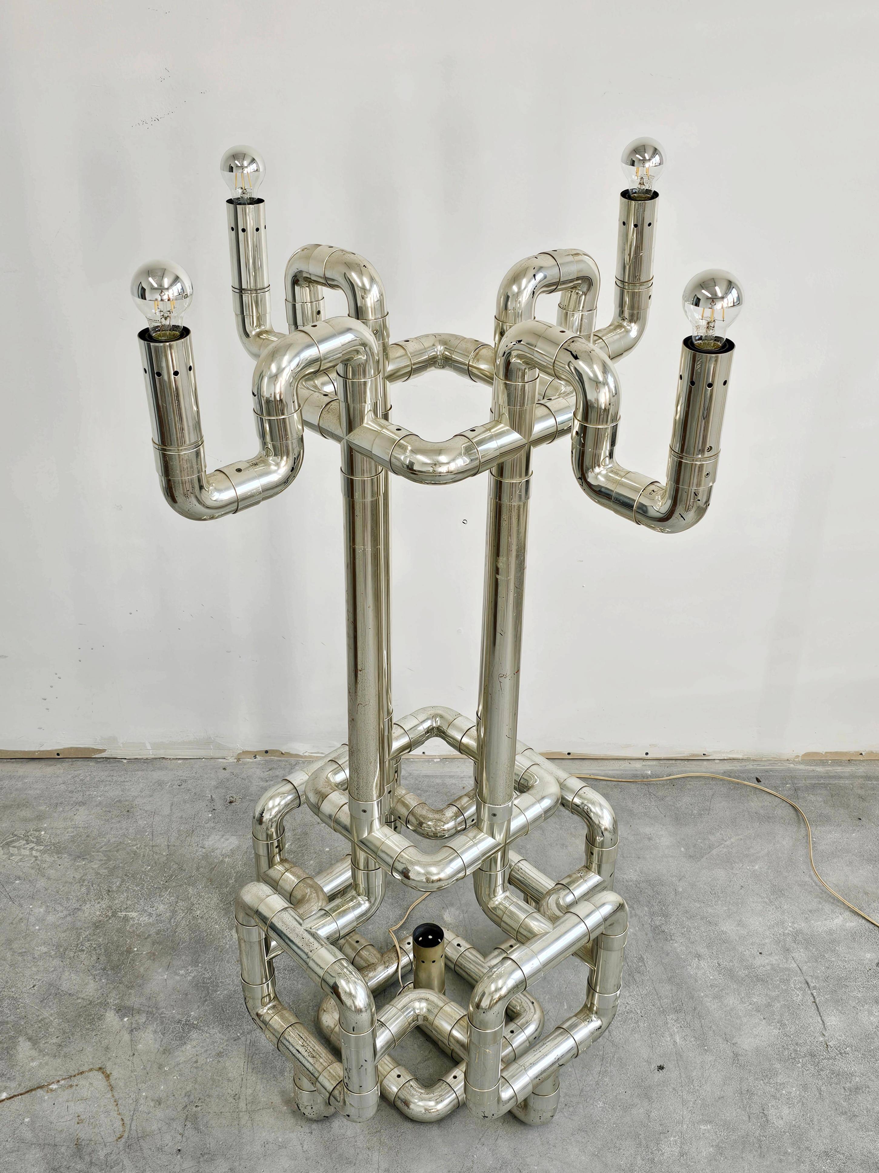 Sculptural floor lamp Space Age Rombo by Gaetano Missaglia