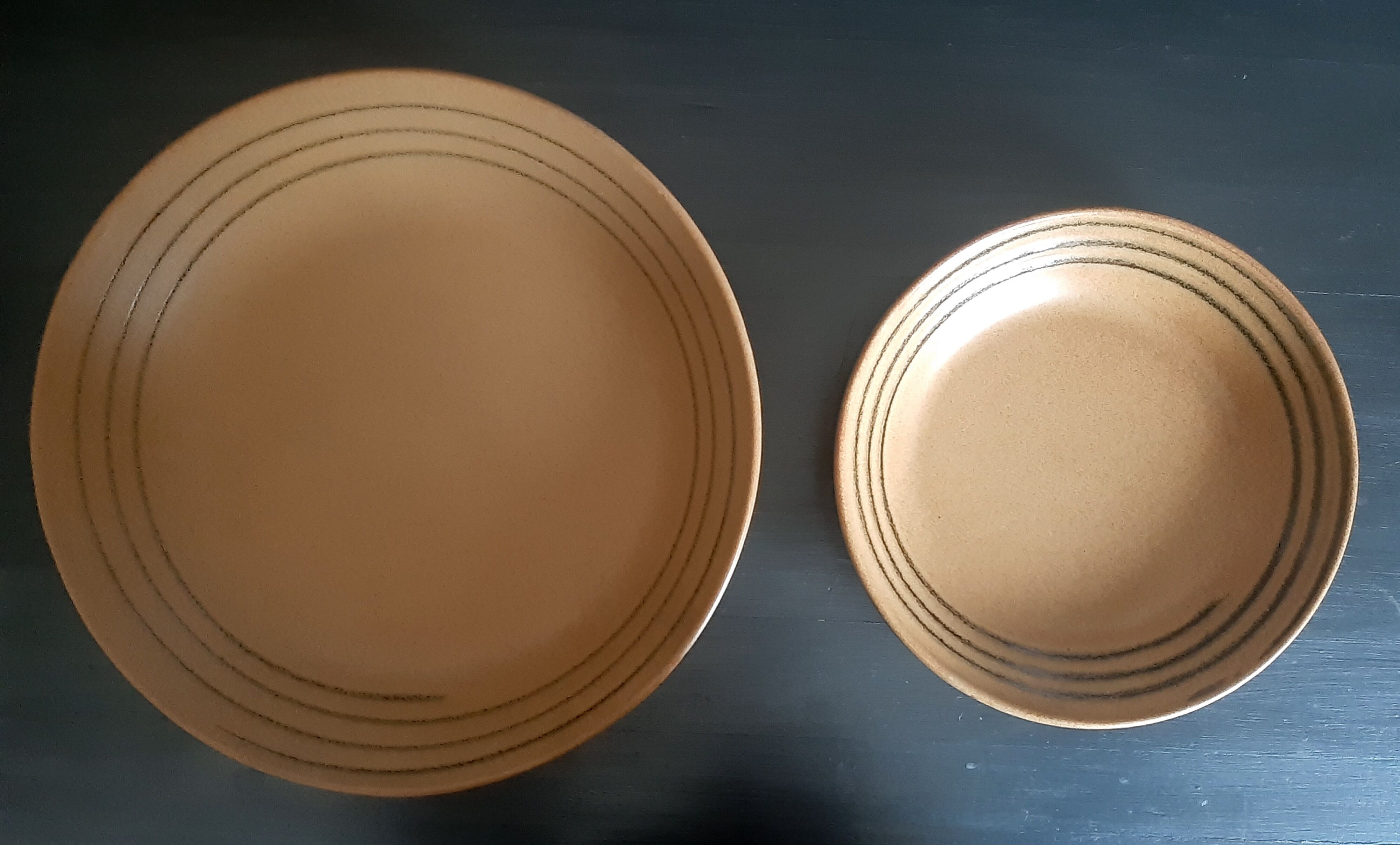 Stoneware deep dishes