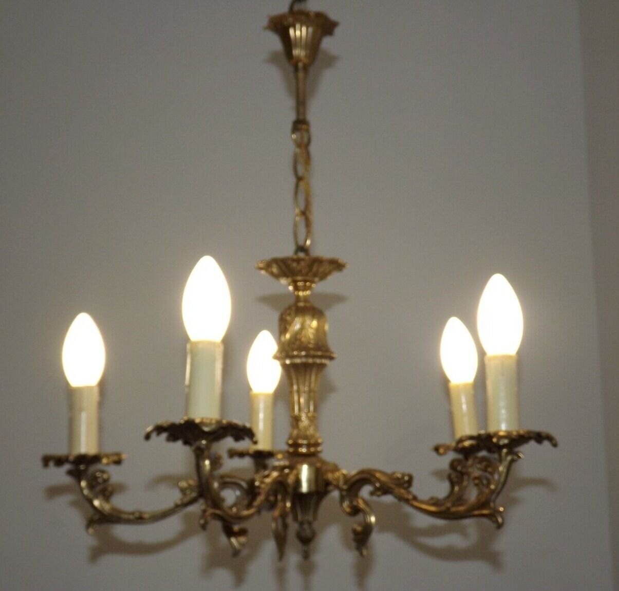 Vintage french bronze 5 light chandelier with leaf detail 3936