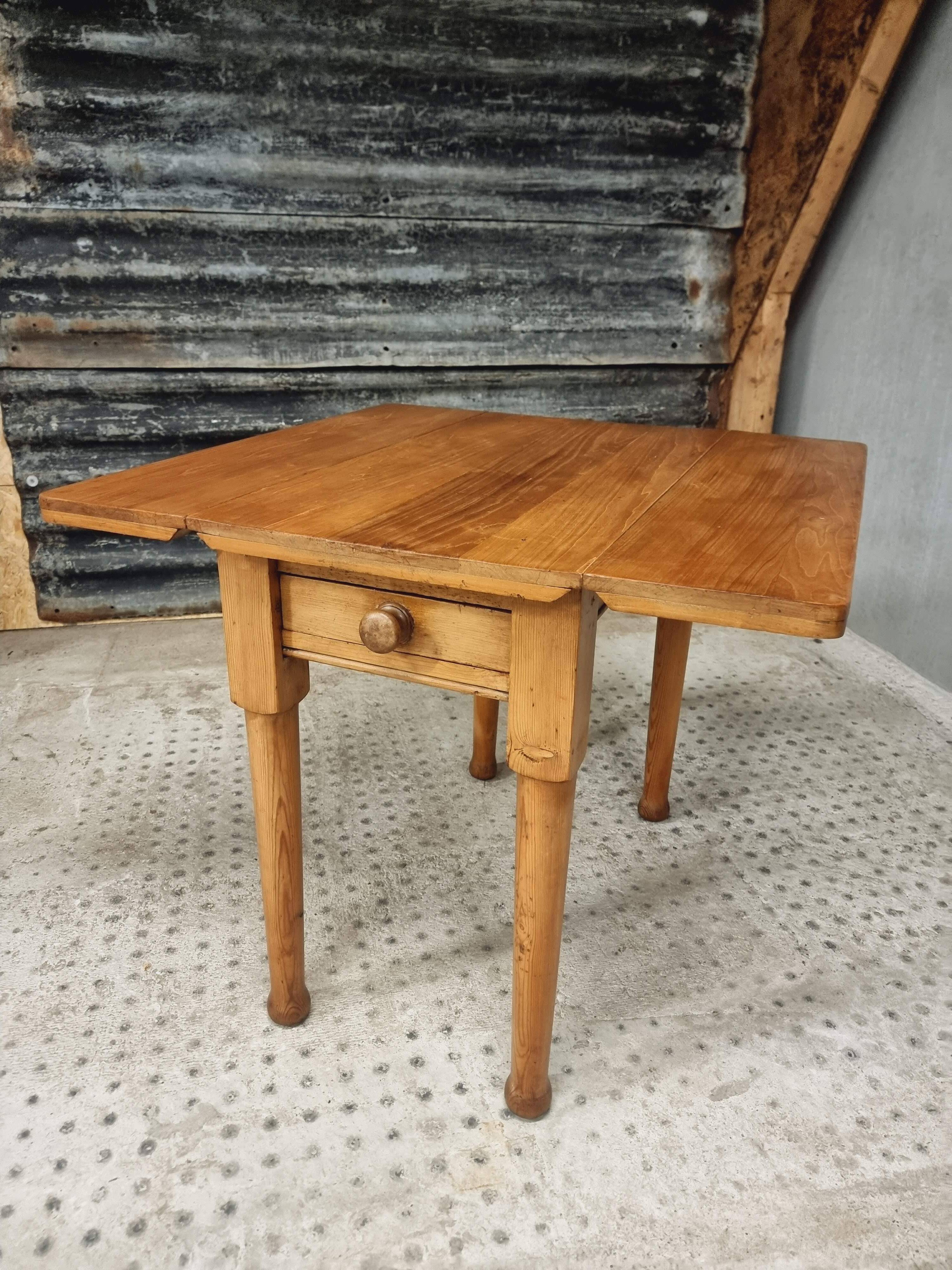 Vintage table folding table dining table side table 90x90cm
