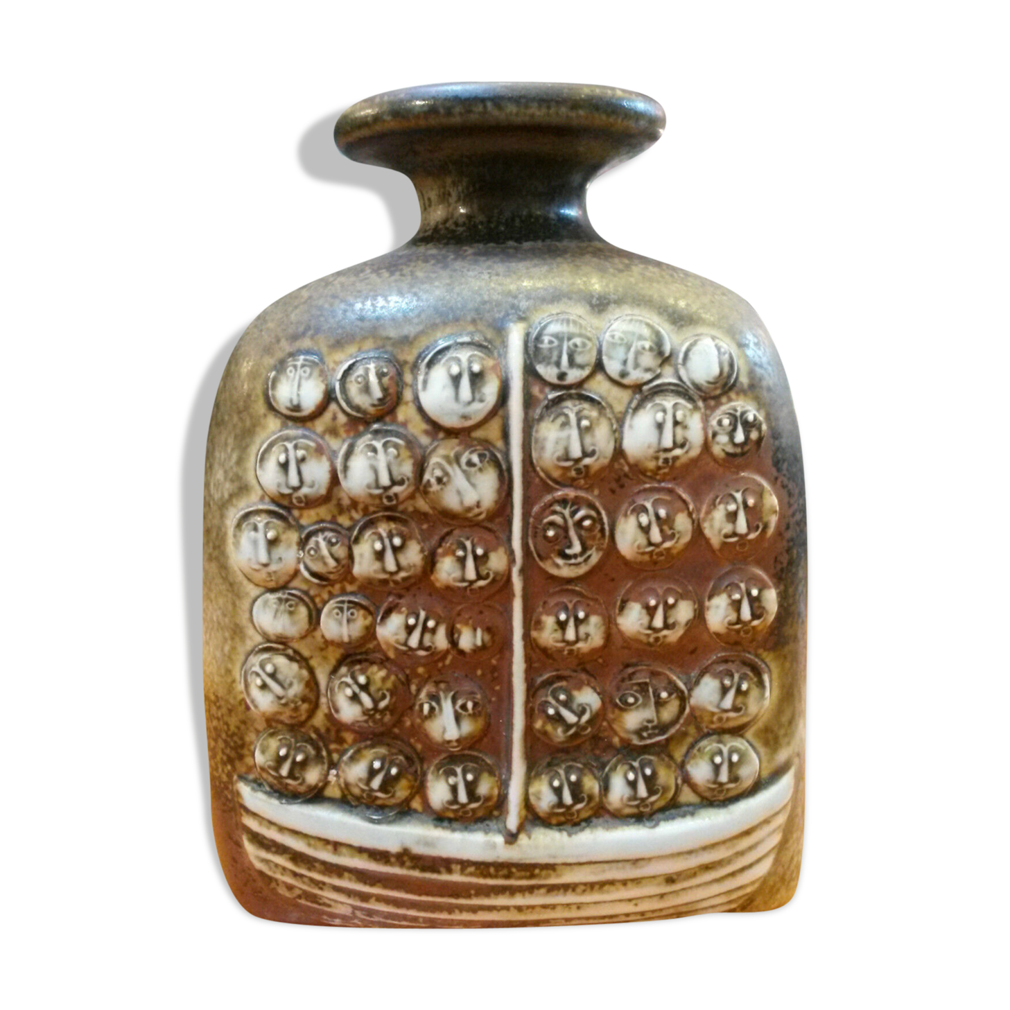 Unique model vase 1969 décor of multiple heads Stig Lindberg
