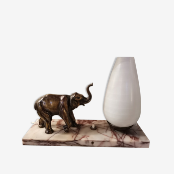 Lampe de chevet art déco à décor d'éléphant