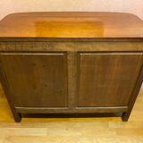 Louis XIV style chest of drawers in cherry, 4 drawers. Perfect condition.