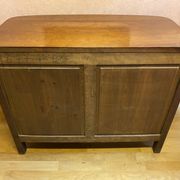 Louis XIV style chest of drawers in cherry, 4 drawers. Perfect condition.