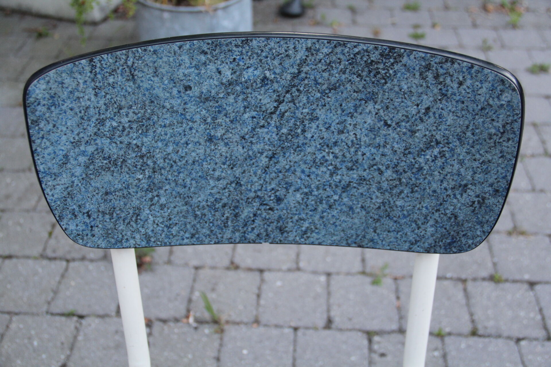 2 blue Formica cjaises, circa 1950