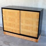 Buffet bas 1950 signé, laqué noir et sycomore
