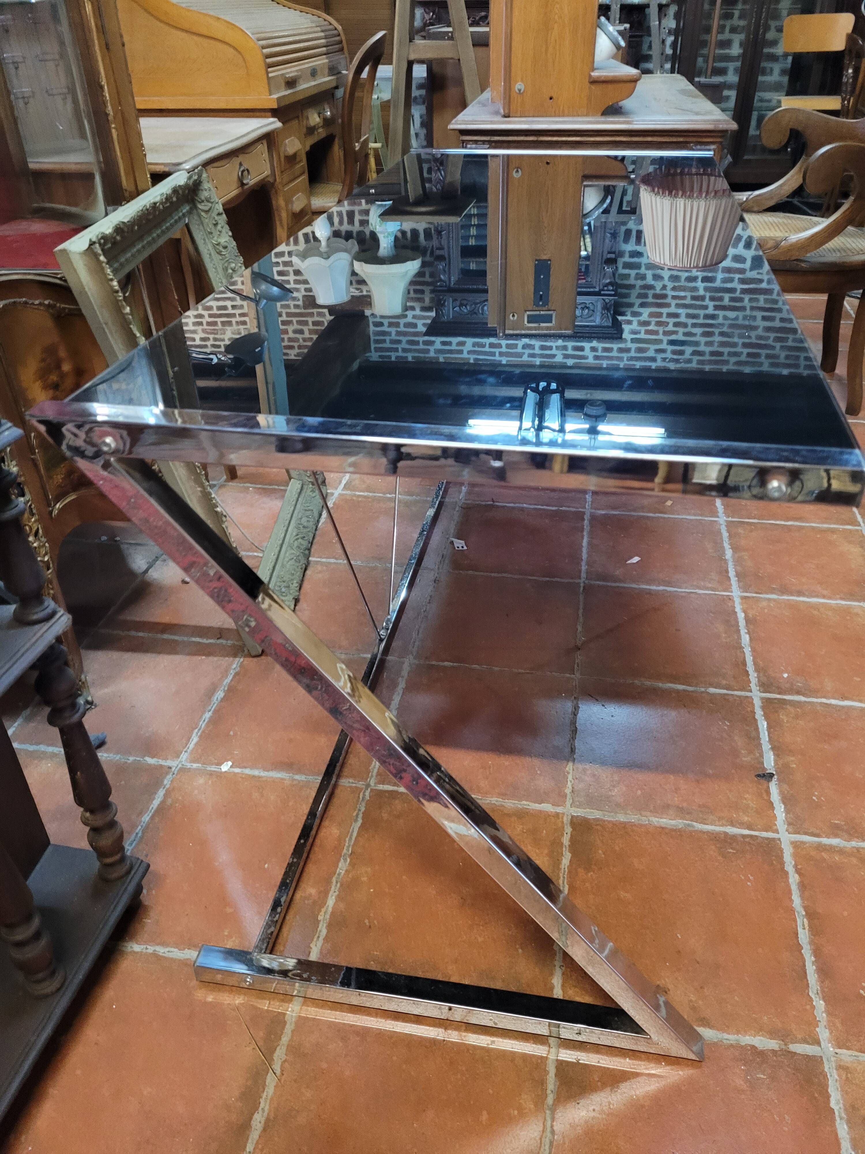 Desk chrome top in tinted glass 140/60cms