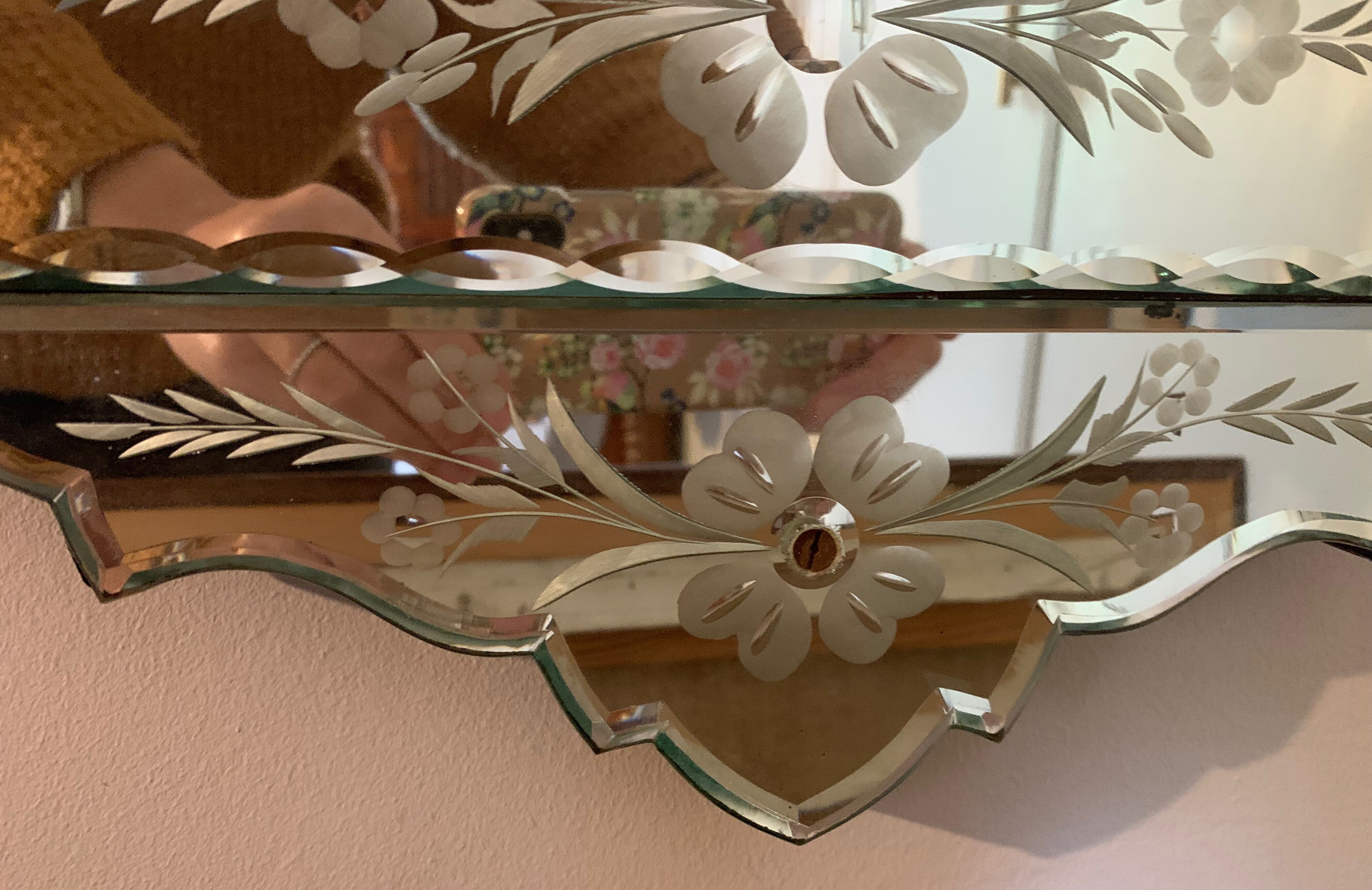 Bevelled venetian mirror with pediment, high 110 cm