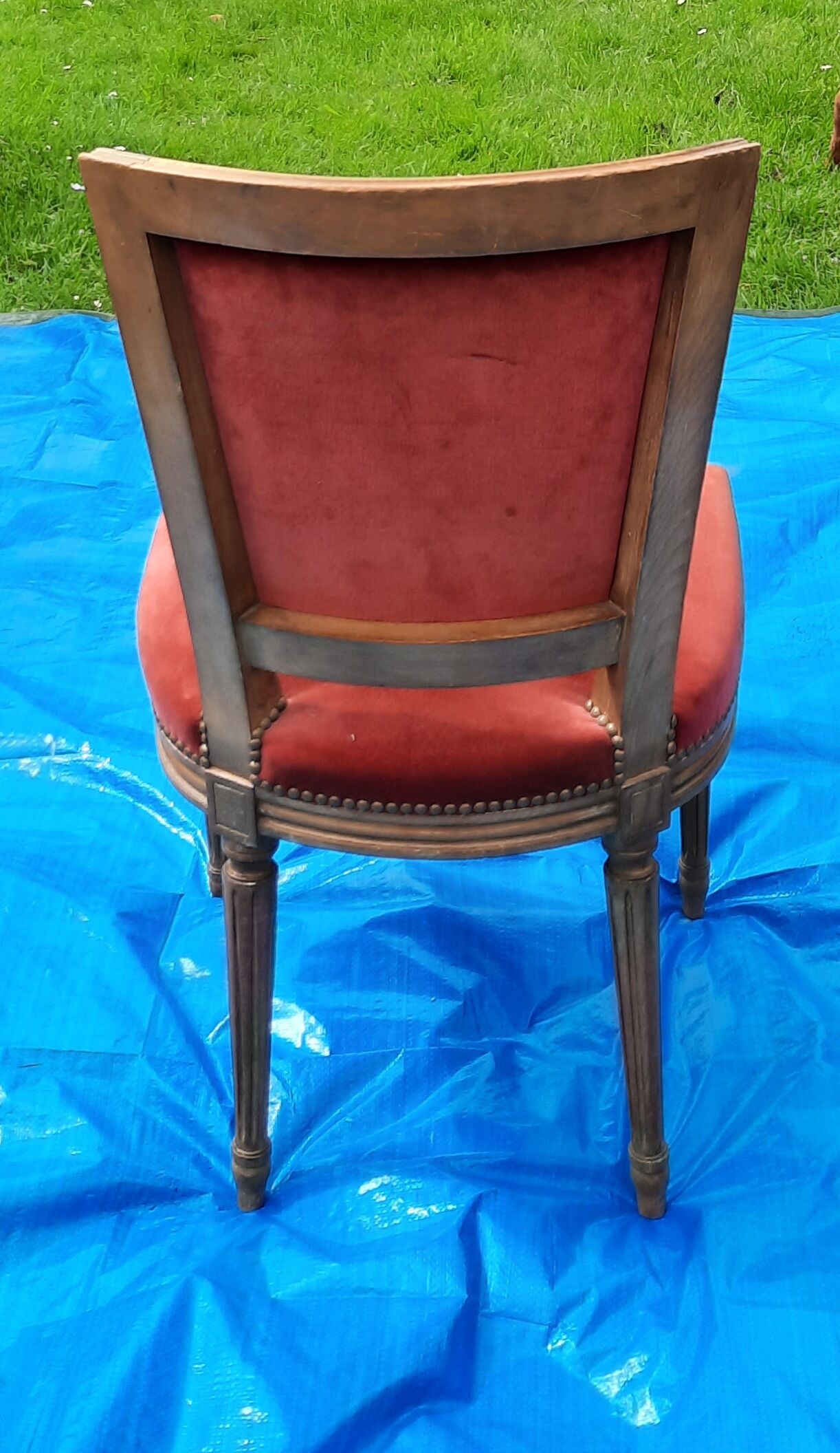 Chaise de style Louis XVI
