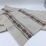 Vintage linen tablecloth and 6 towels