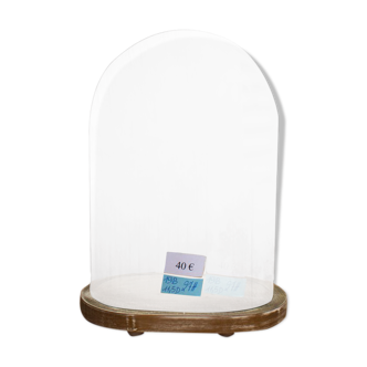 Oval glass globe 27 cm high