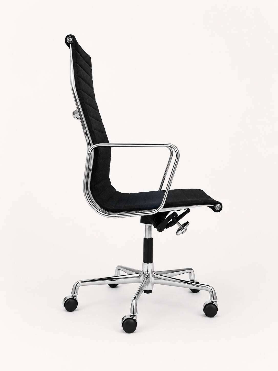 Eames EA 119 Office Chair by Vitra / Herman Miller