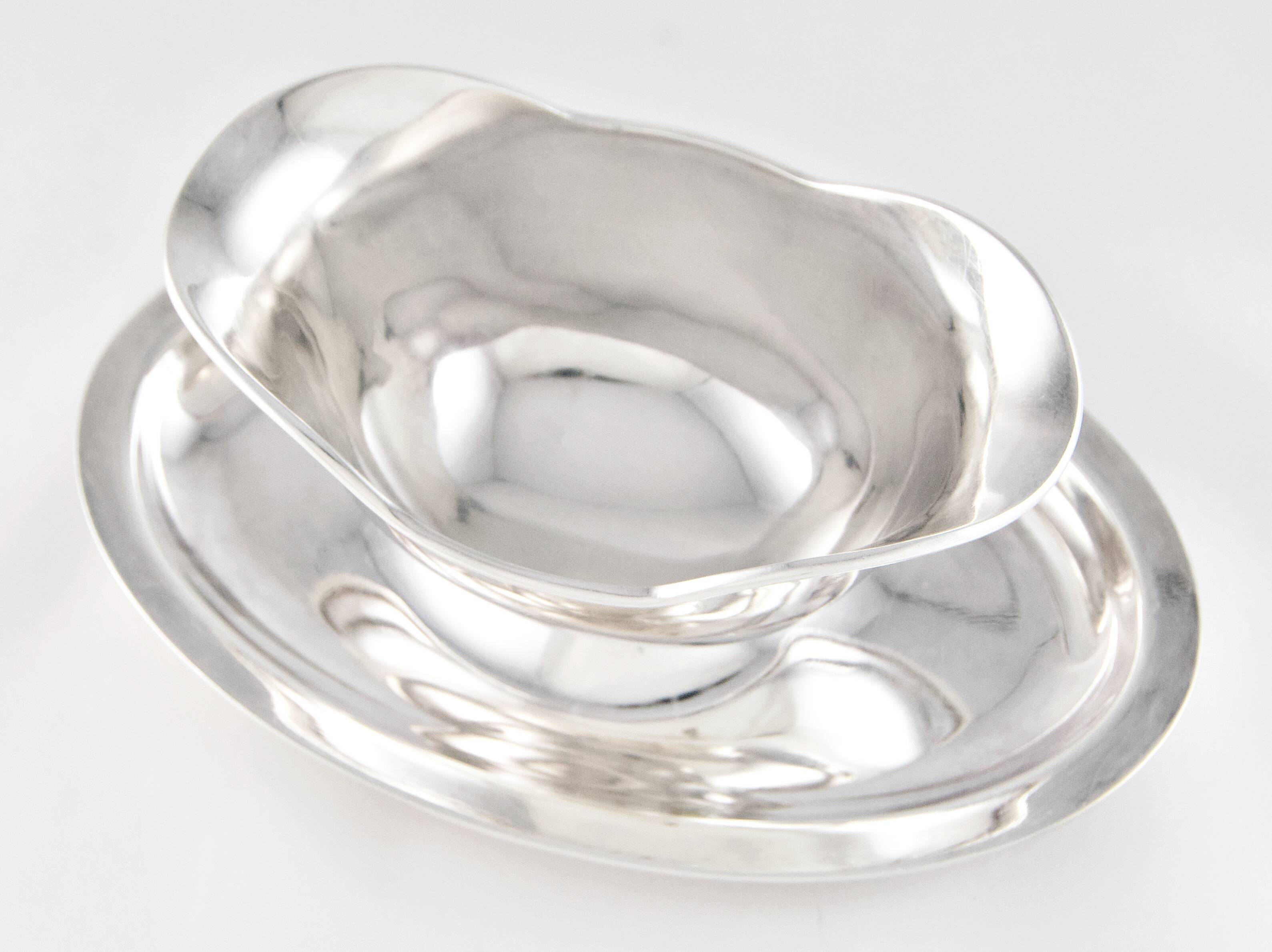 CHRISTOFLE – Atlante model silver-plated metal sauce boat