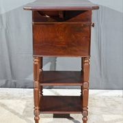 Petite table à volets en acajou, maison lemarchand, a. lemoine – milieu xixe