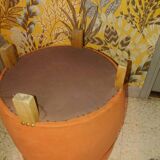 Pouf art deco in suede fabric color orange wooden legs