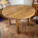 Round solid wood table