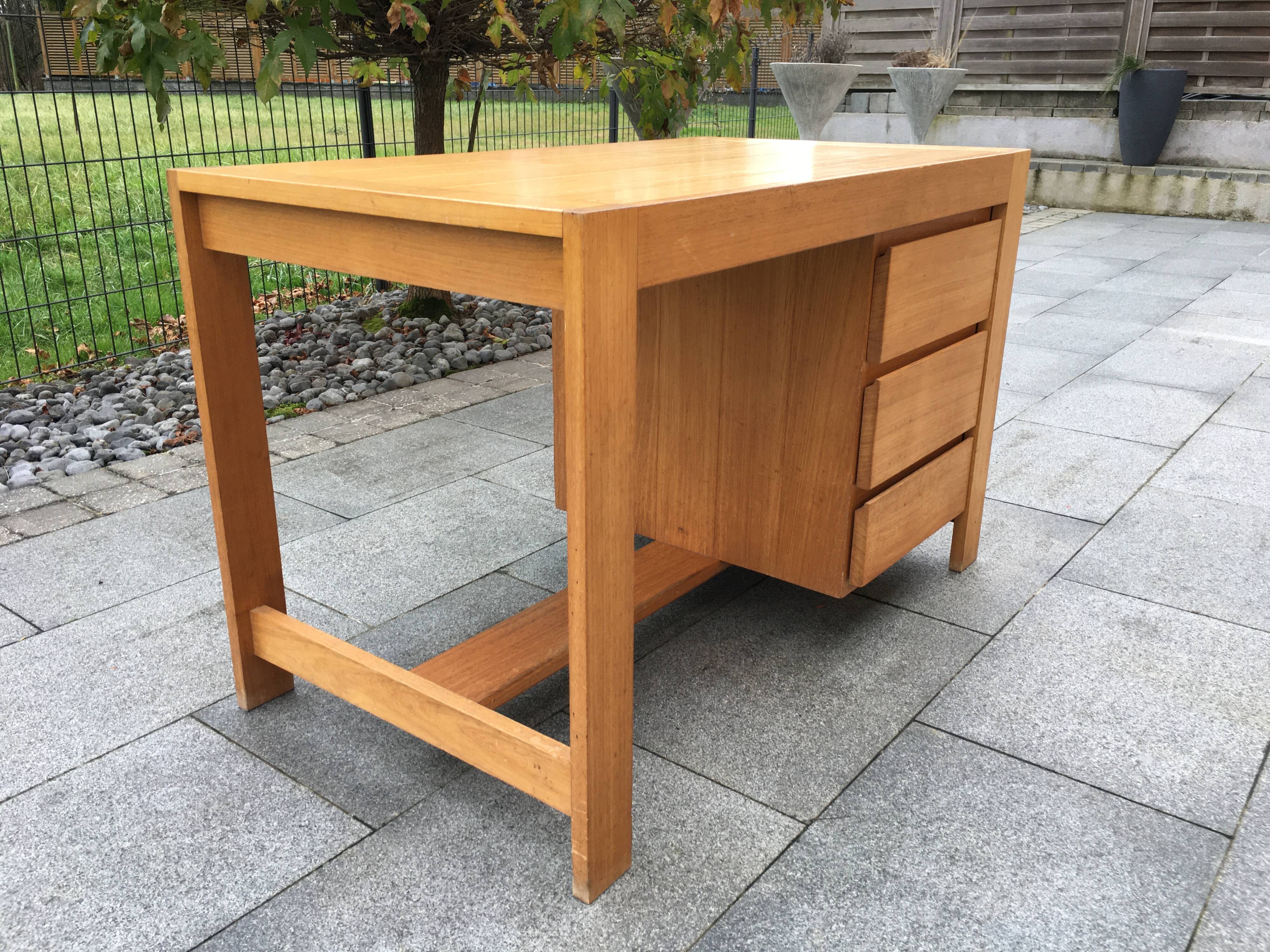 Solid oak desk 70s