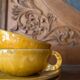 Ensemble de vaisselle vintage en grès émaillé jaune moutarde — 17 pièces