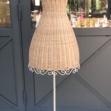 Mannequin buste vintage en rotin sur pied fer forgé
