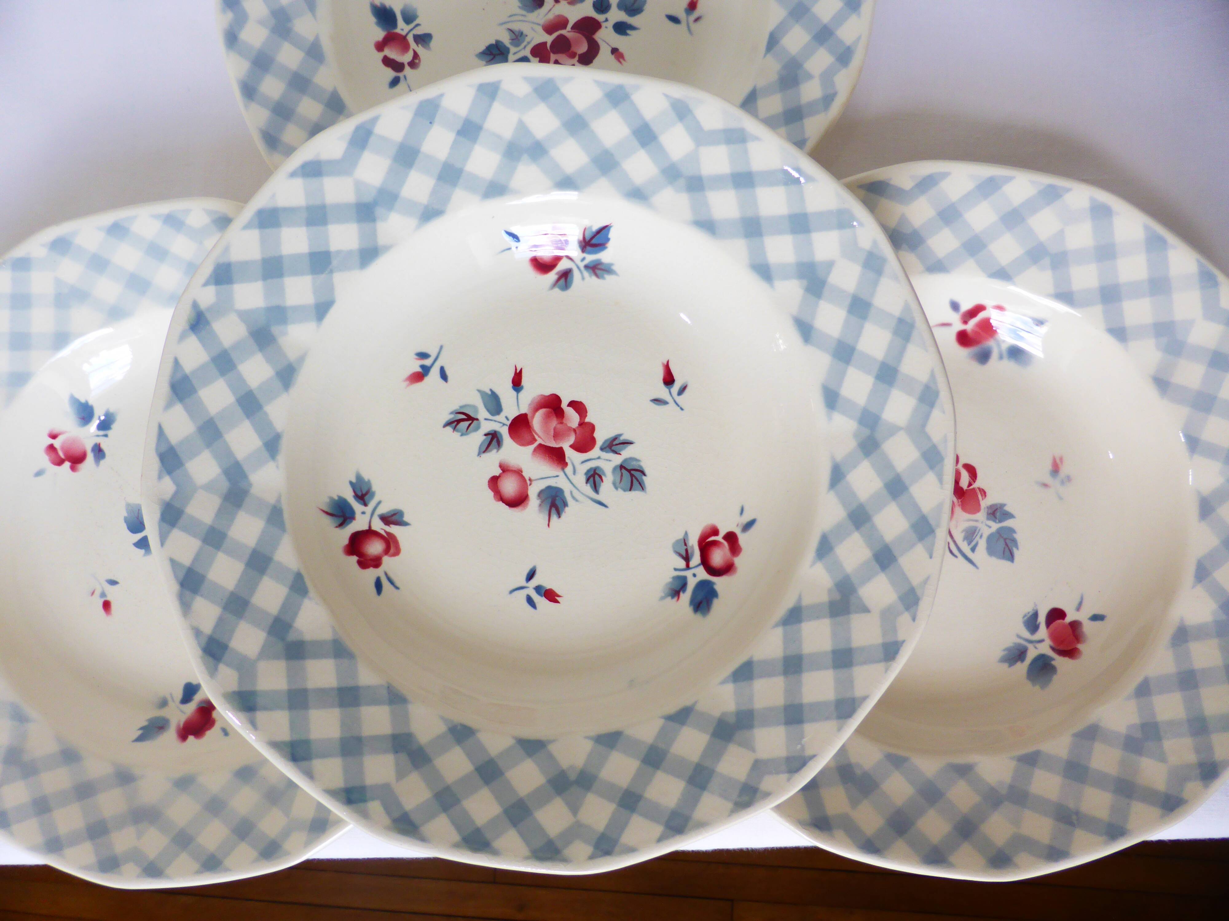 4 hollow plates of Digoin and Sarreguemines model Bastia 220629