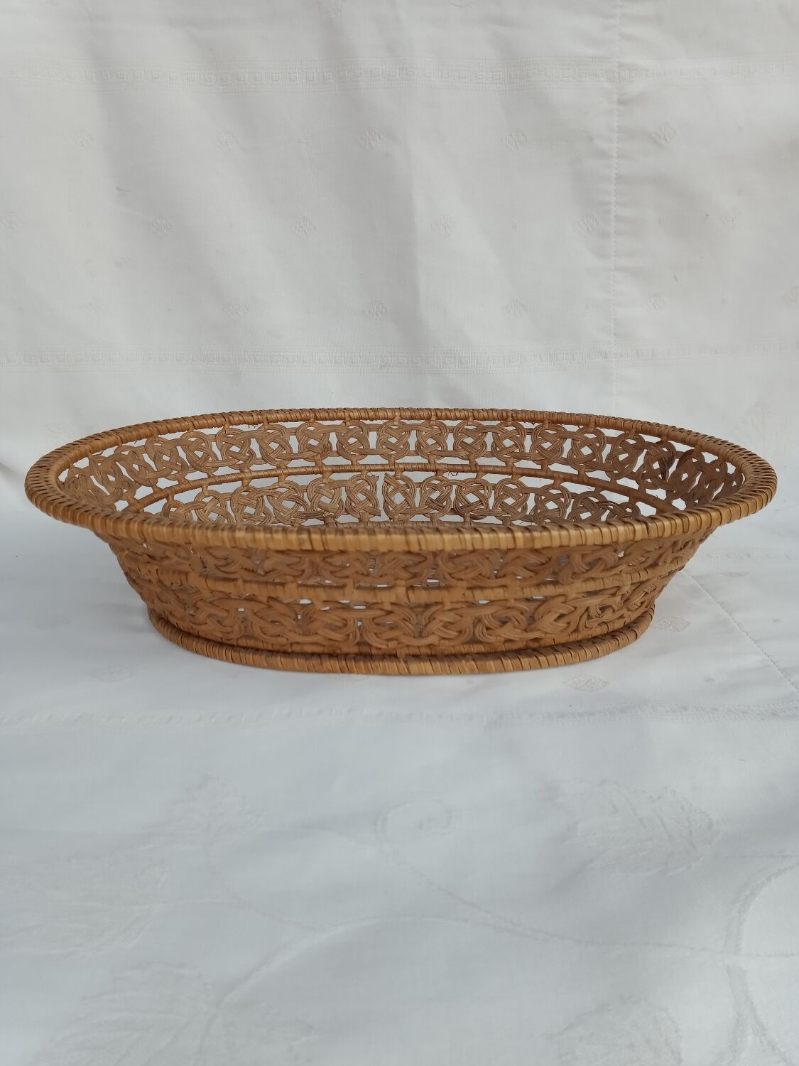 Braided wicker basket