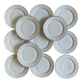 12 assiettes plates en porcelaine de Limoges Bernardaud