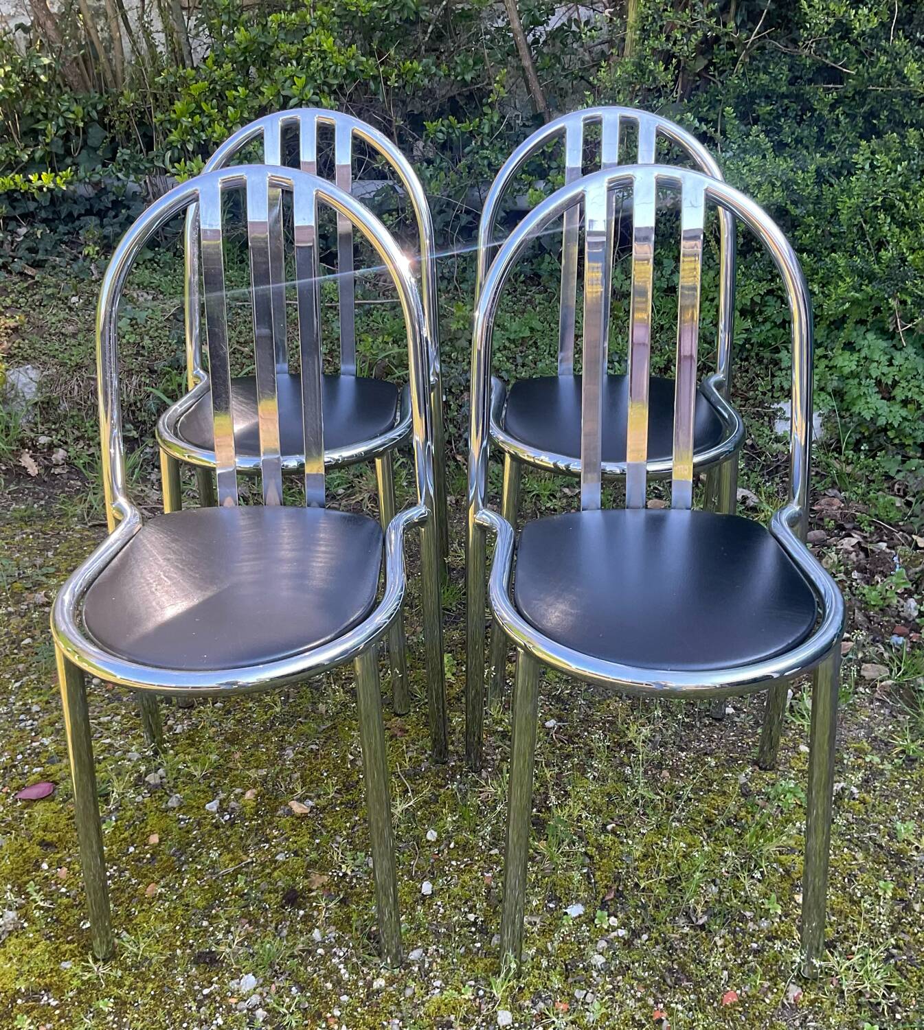 Set of 4 chrome chairs by Robert Mallet Stevens
