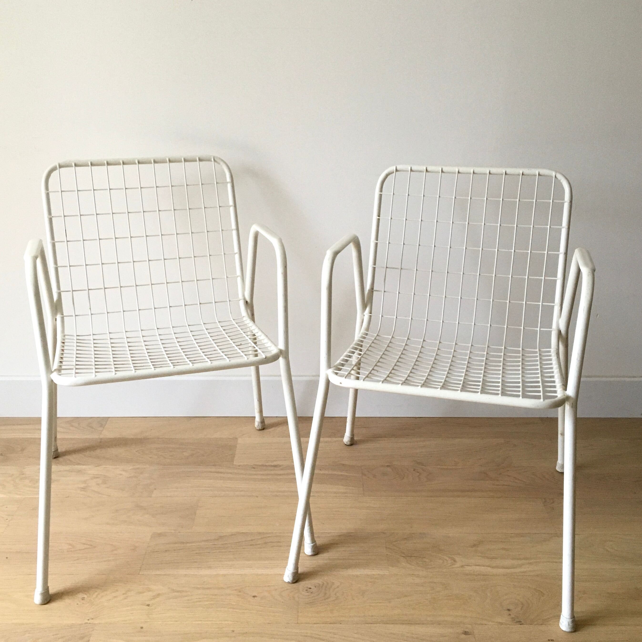 Emu chairs model rio